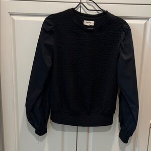 Black Textured Women's Top small balloons sleeves